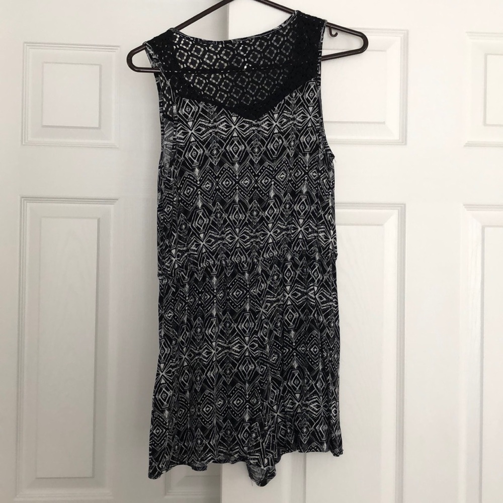 romper - Picture 4 of 6